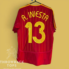 Lade das Bild in den Galerie-Viewer, Spain Home 2006-07 A. Iniesta 13
