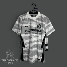 Cargar imagen en el visor de la galería, Portland Thorns Home 2020-21 HORAN 10

