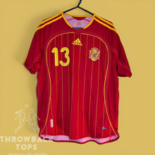 Lade das Bild in den Galerie-Viewer, Spain Home 2006-07 A. Iniesta 13
