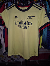 Load image into Gallery viewer, LIMITED RELEASE - ARSENAL WOMEN’S PLAYER BOX
