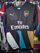 Load image into Gallery viewer, LIMITED RELEASE - ARSENAL WOMEN’S PLAYER BOX
